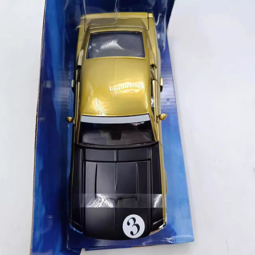 1/24 Scale 1967 Ford Mustang Shelby GT500 Diecast Model Car