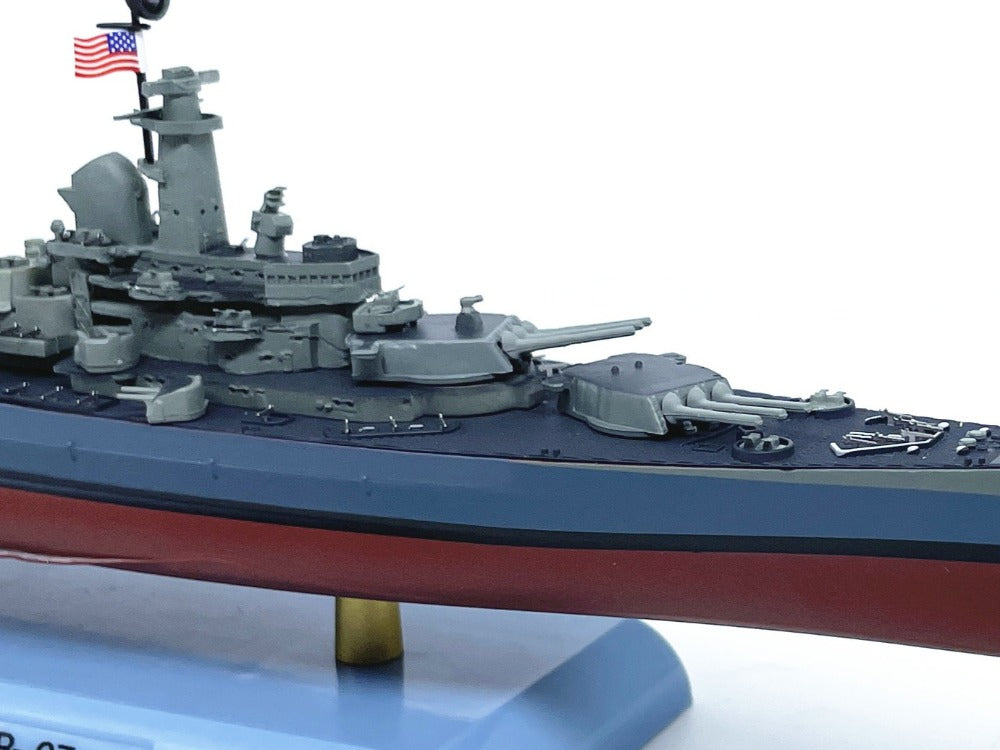 1/1000 Scale USS Montana BB-67 Battleship Diecast Model