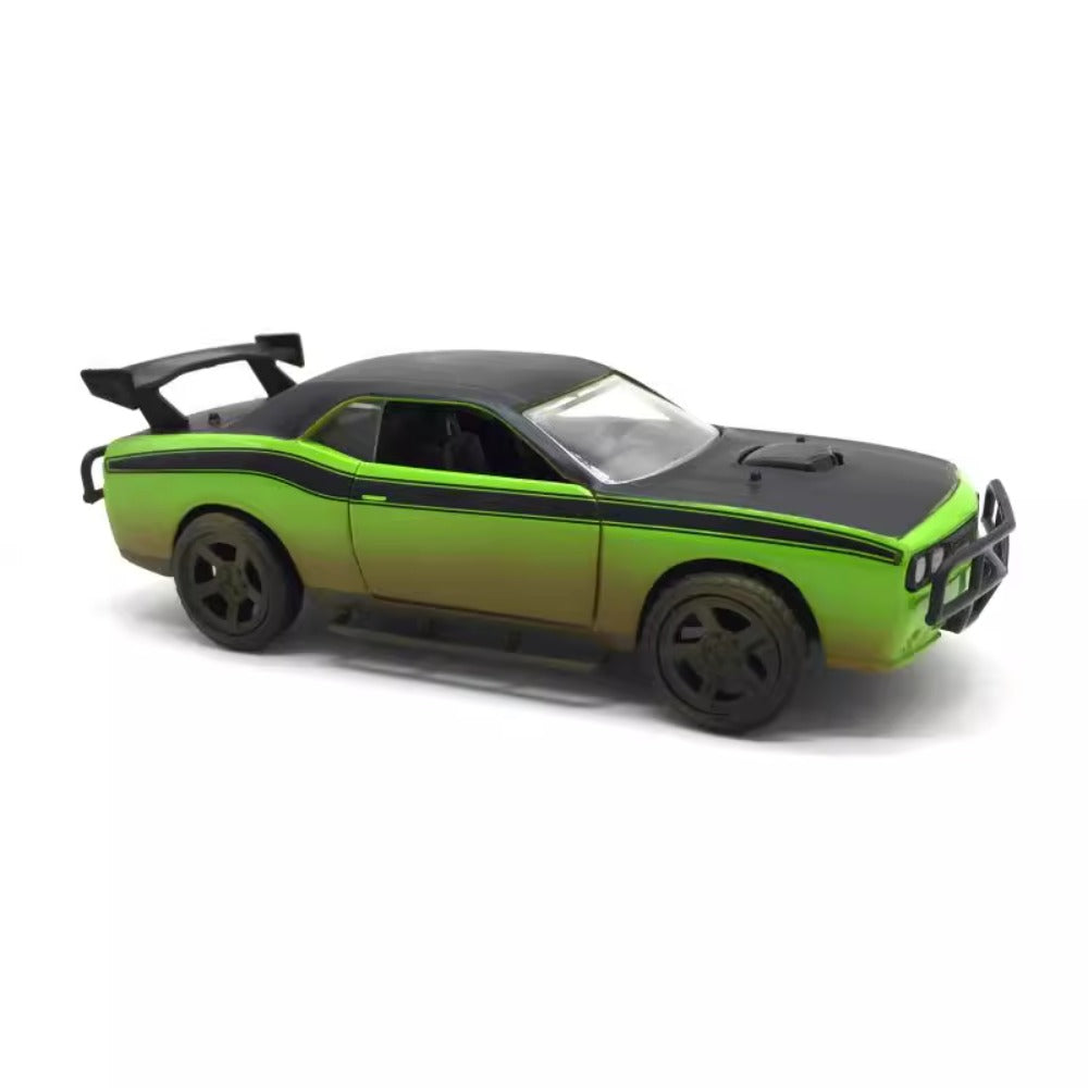 1/32 Scale Dodge Challenger Diecast Model Car