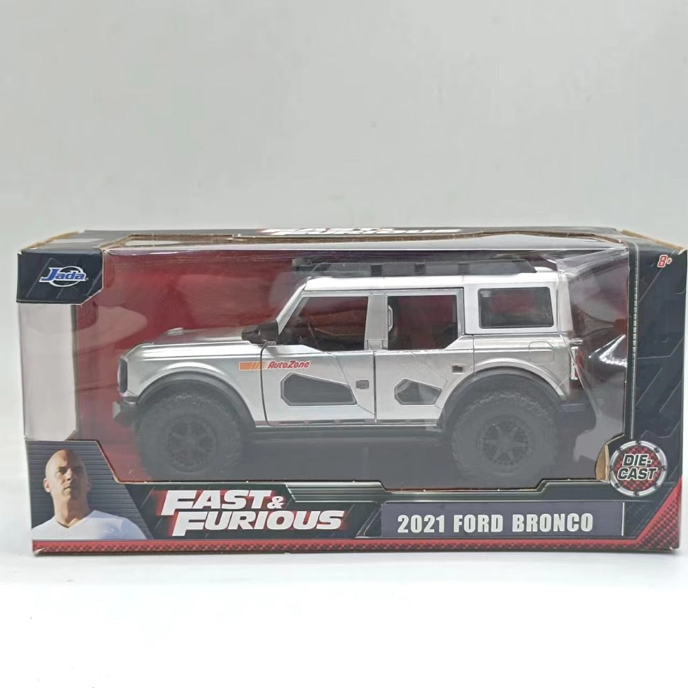 1/24 Scale 2021 Ford Bronco SUV Diecast Model Car
