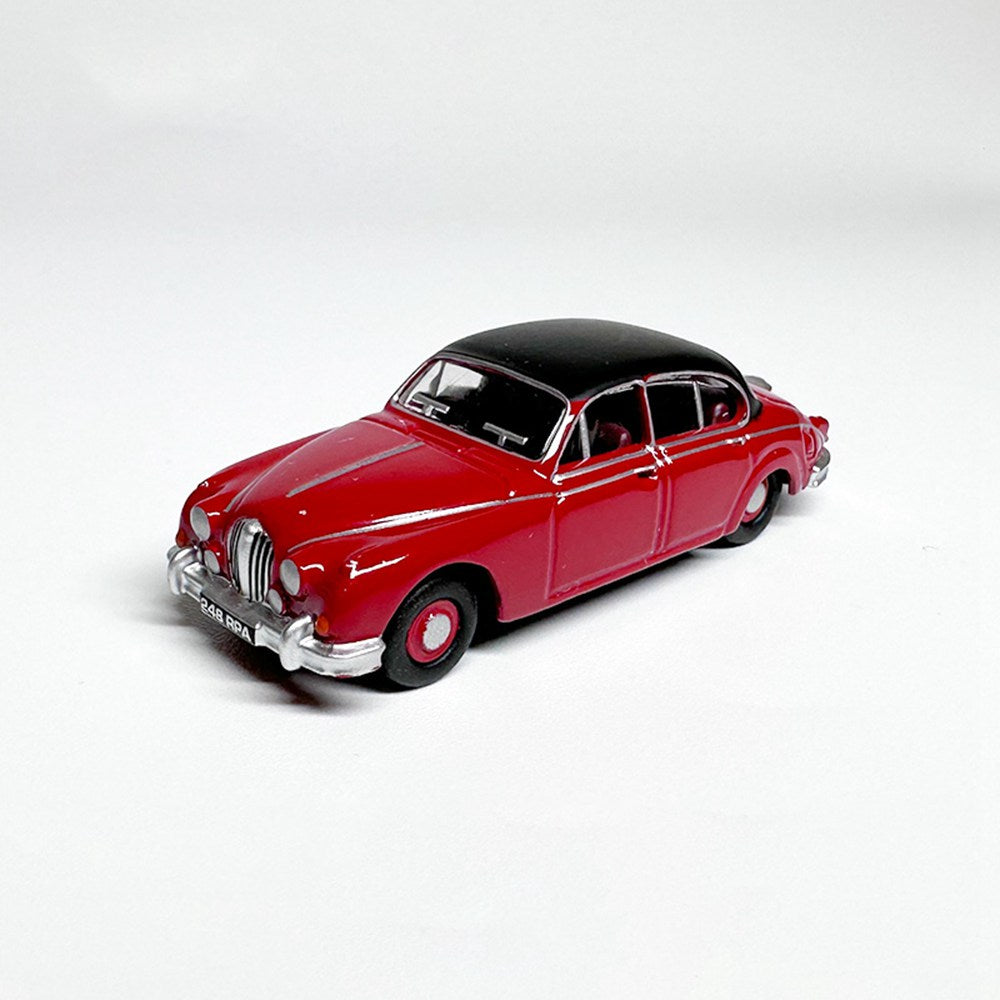 1/76 Scale Jaguar Mark 2 Luxury Sports Saloon Diecast Model Car