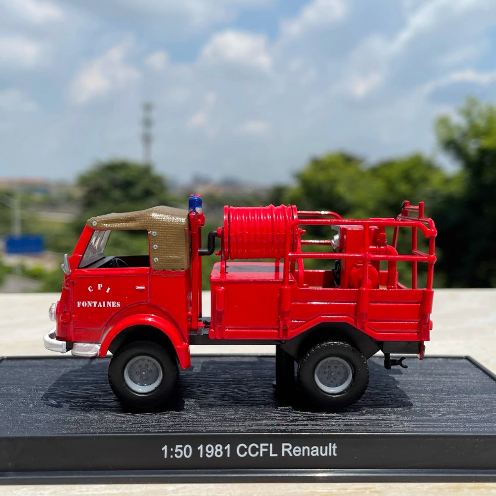 1/50 Scale 1981 CCFL Renault Fire Engine Diecast Model