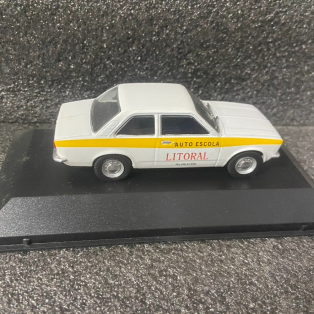 1/43 Scale Chevrolet Chevette Auto Escola Diecast Model Car