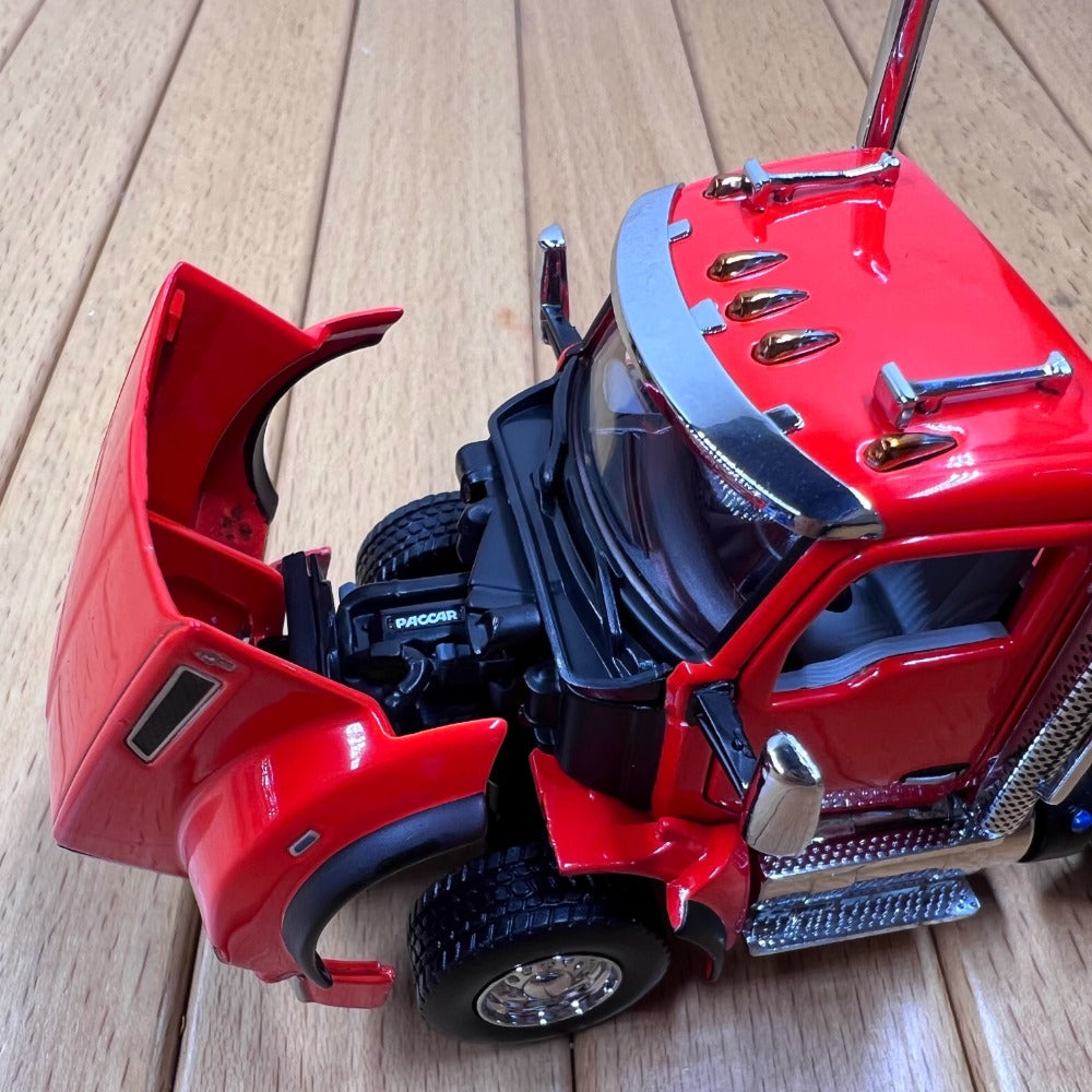 1/50 Scale Kenworth T880 Day Cab Tandem with Heil Petrol Tank Trailer Diecast Model Truck