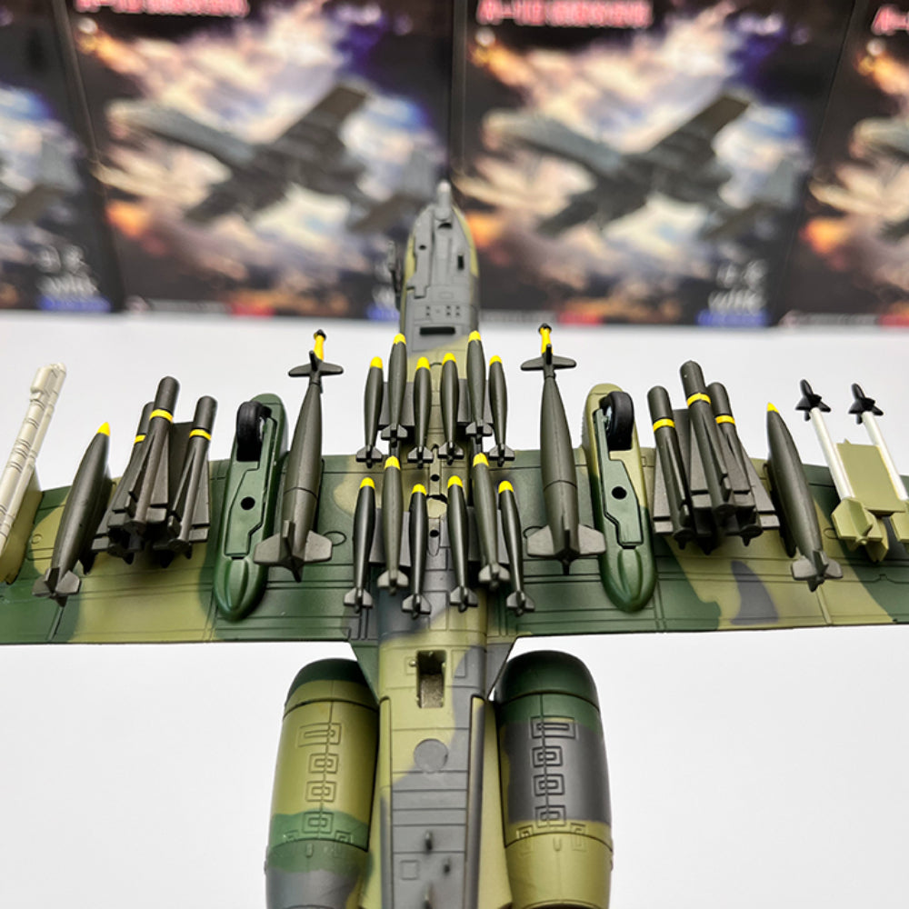 1/100 Scale Fairchild Republic A-10A Thunderbolt II Warthog Subsonic Attack Aircraft Diecast Model