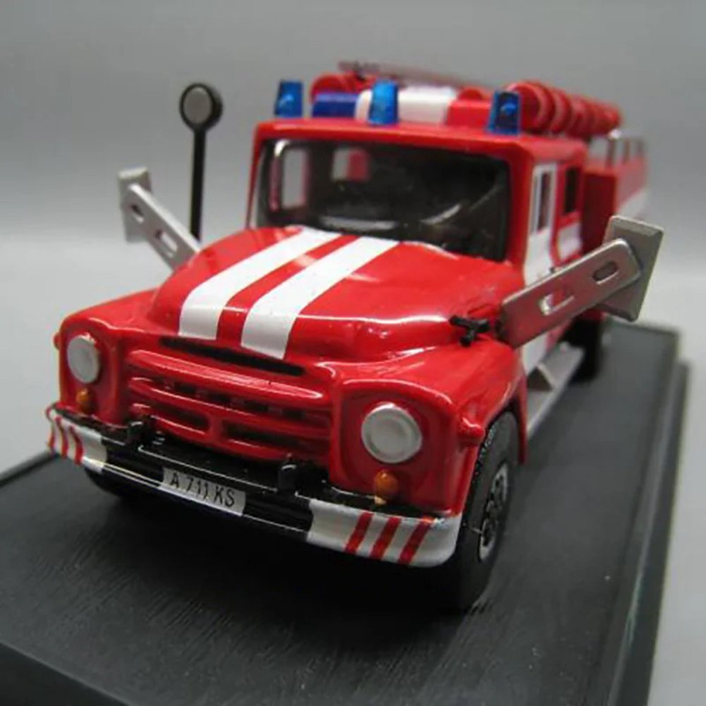 1964 ZIL-130 Fire Engine 1/57 Scale Diecast Model