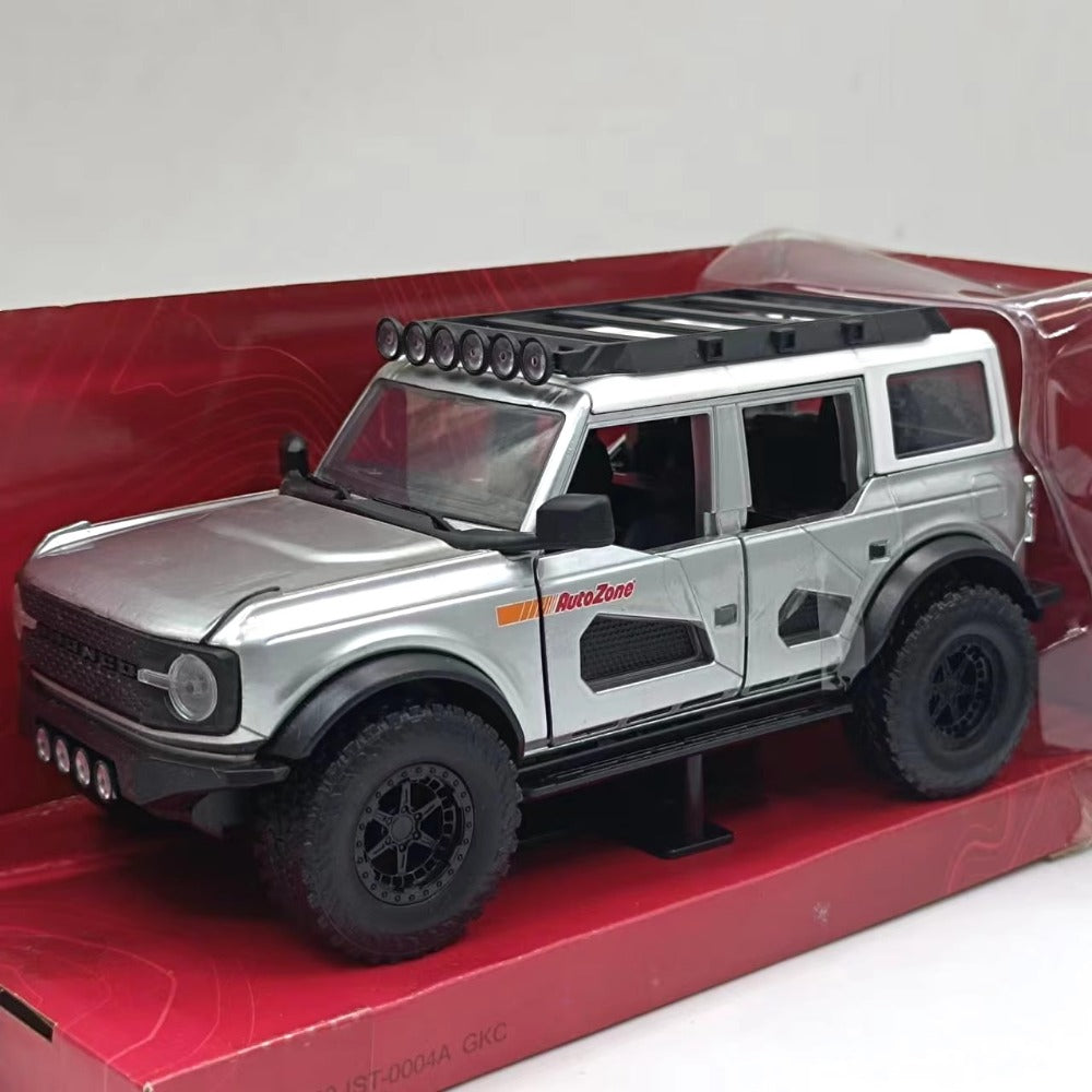 1/24 Scale 2021 Ford Bronco SUV Diecast Model Car