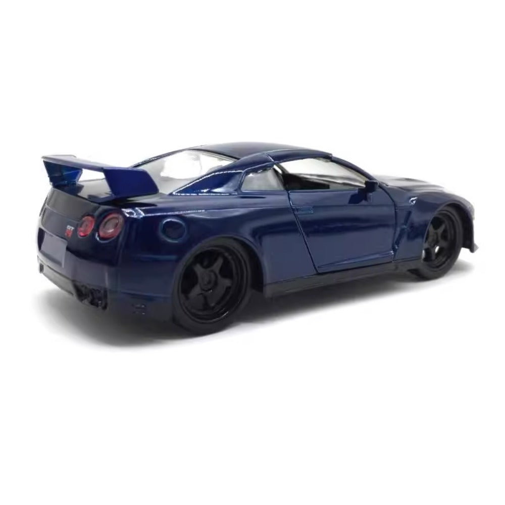 1/32 Scale Nissan GT-R R35 Sports Car Diecast Model