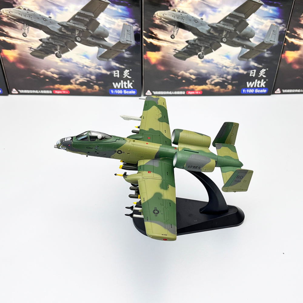1/100 Scale Fairchild Republic A-10A Thunderbolt II Warthog Subsonic Attack Aircraft Diecast Model