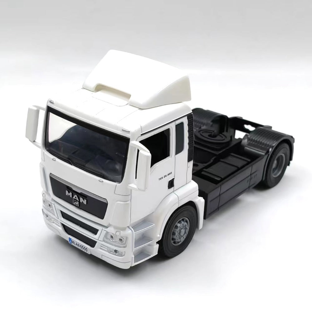 1/32 Scale MAN TGS Truck Diecast Model