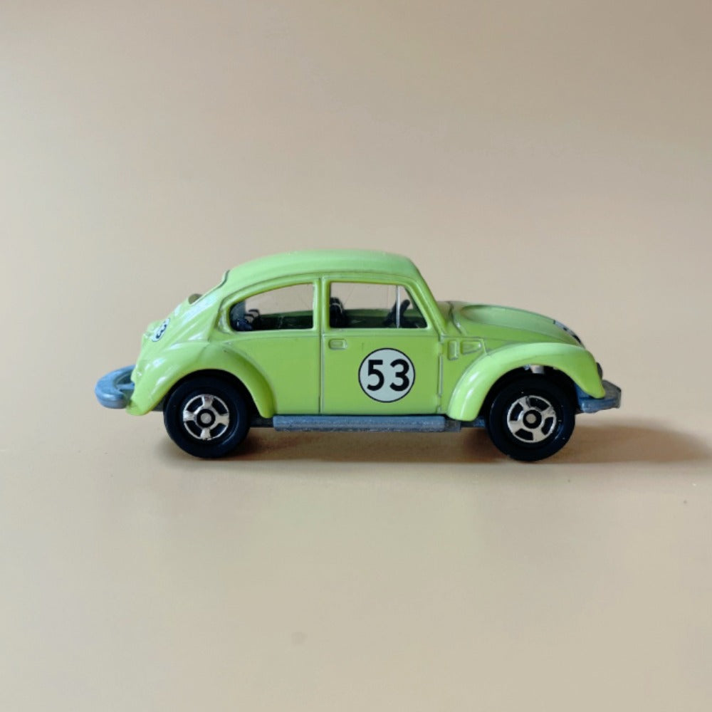 1/64 Scale Volkswagen Beetle Classic Vintage Car Diecast Model