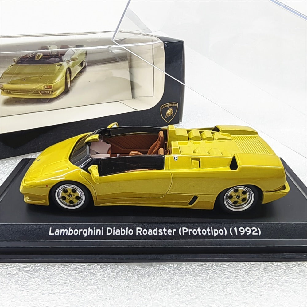 1/43 Scale 1992 Lamborghini Diablo Roadster Diecast Model Car