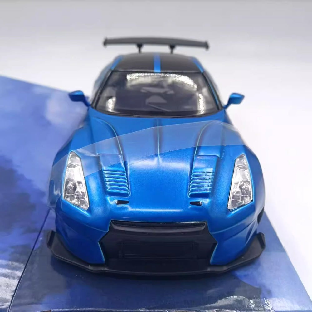 1/24 Scale 2009 Nissan GT-R R35 Diecast Model Car