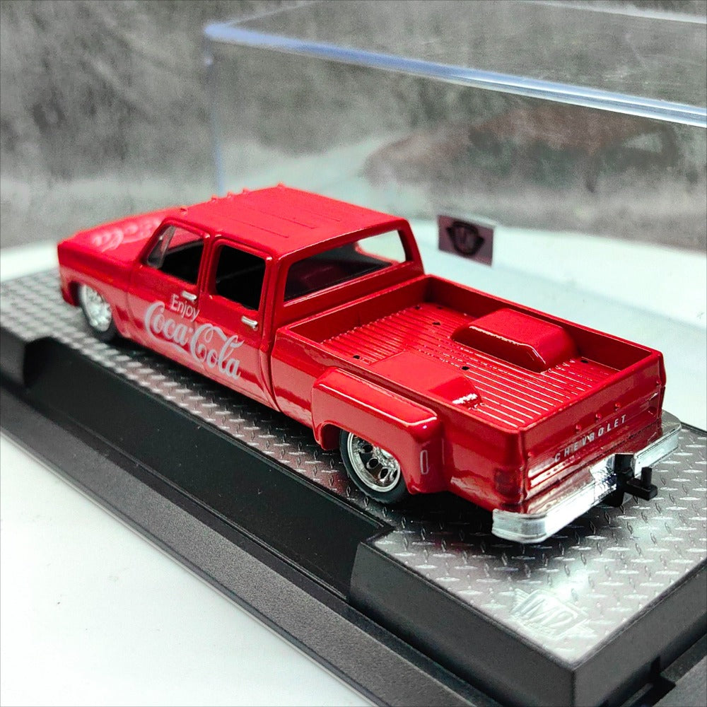 1/64 Scale 1973 Chevrolet Cheyenne Super 30 Coca-Cola Truck with Turbo Wing Diecast Model Car