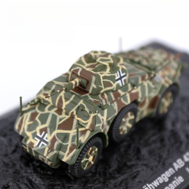 1/72 Scale 1944 WWII Panzerspähwagen Autoblindo AB 43 Armored Car Diecast Model