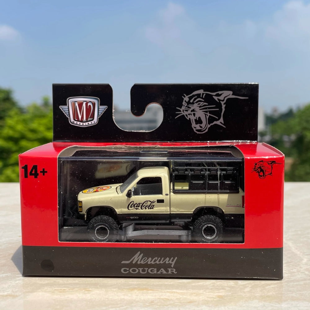 1/64 Scale GMC Sierra 1500 Pickup Truck Diecast Model