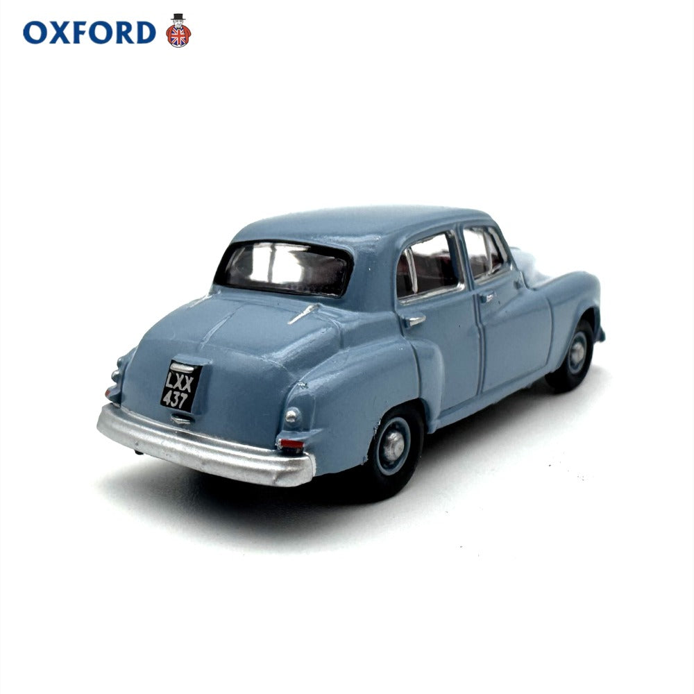 1/76 Scale Humber Hawk Diecast Model Car