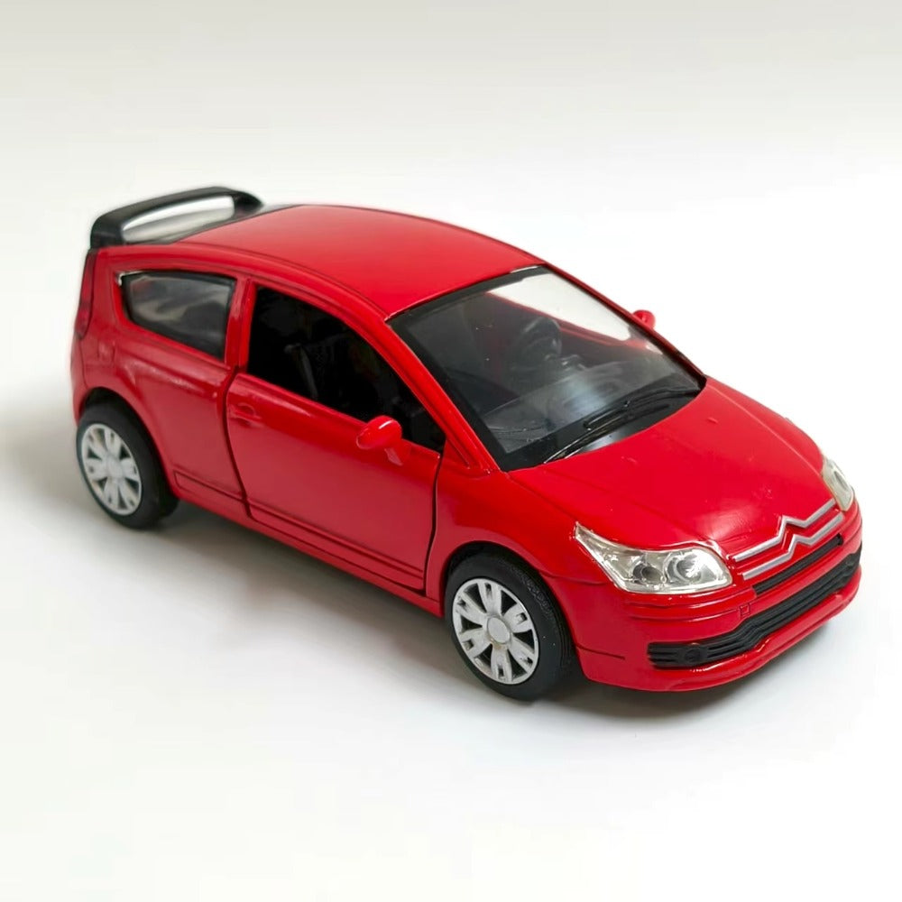 1/64 Scale 2004 Citroen C4 Compact Car Diecast Model