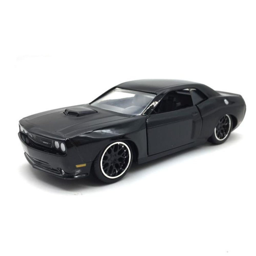 1/32 Scale 2012 Dodge Challenger SRT8 Diecast Model Car