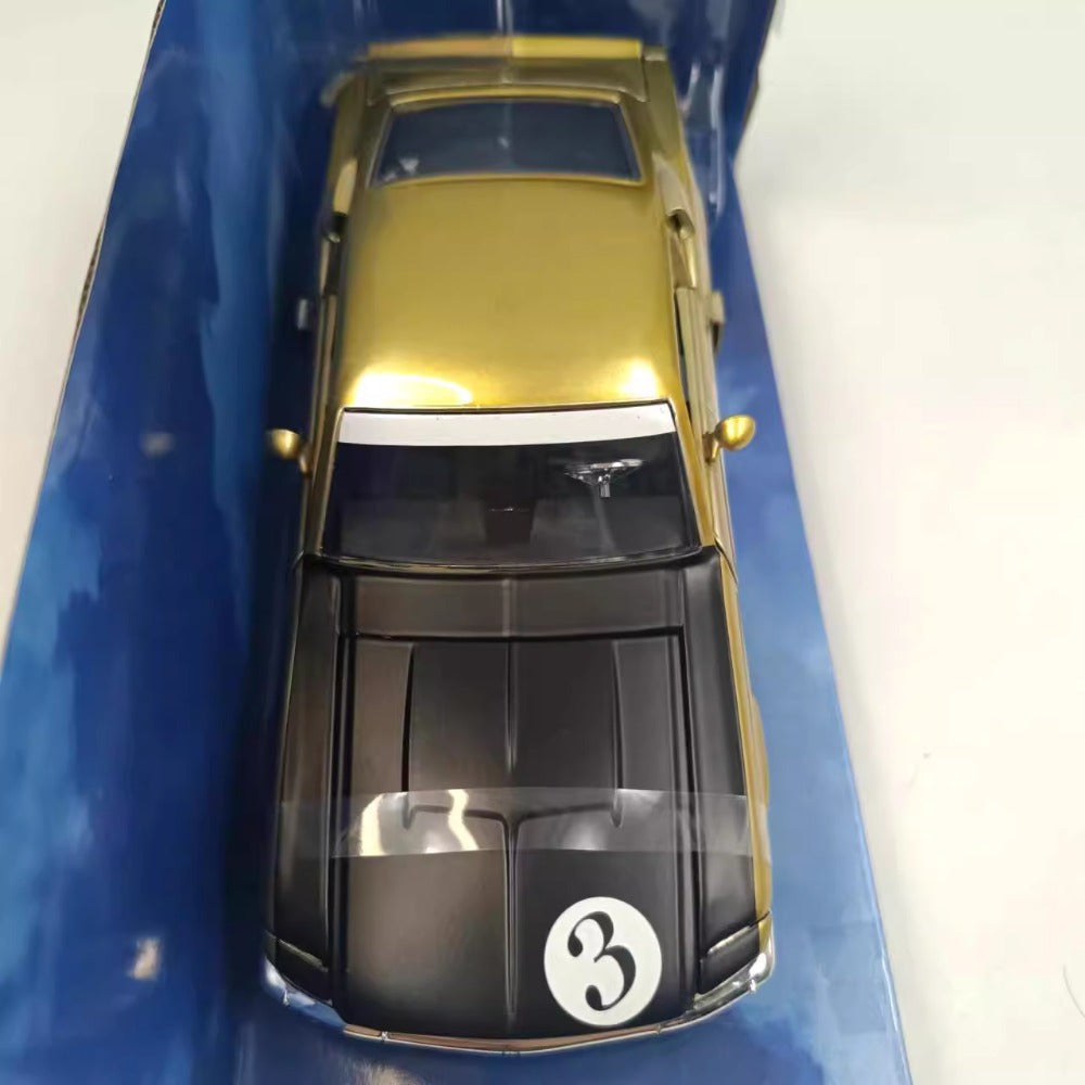 1/24 Scale 1967 Ford Mustang Shelby GT500 Diecast Model Car