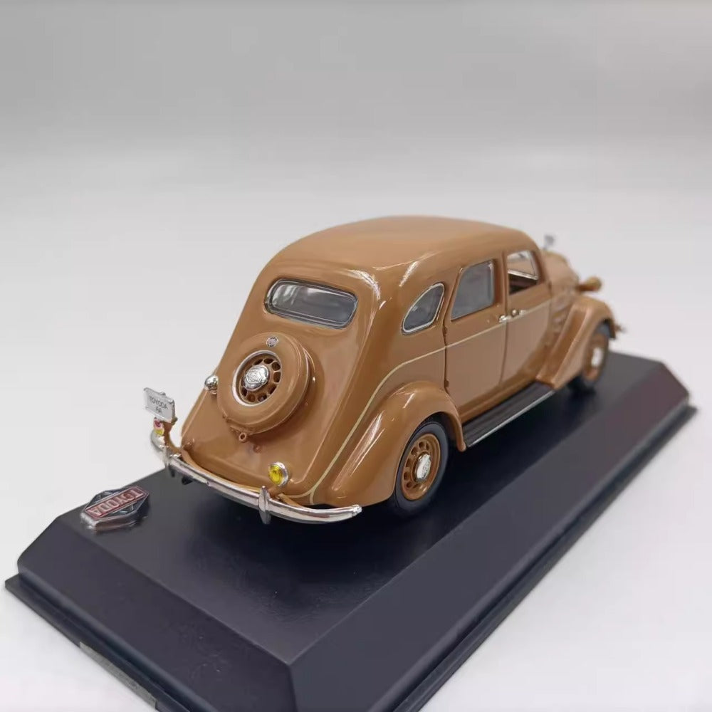 1/43 Scale 1936 Toyota AA Sedan Diecast Model Car