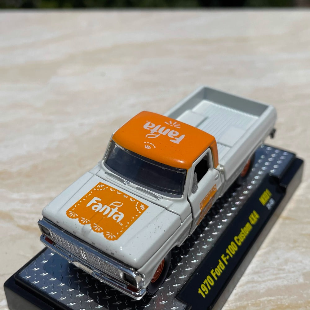 1/64 Scale 1970 Ford F-100 Pickup Truck Diecast Model