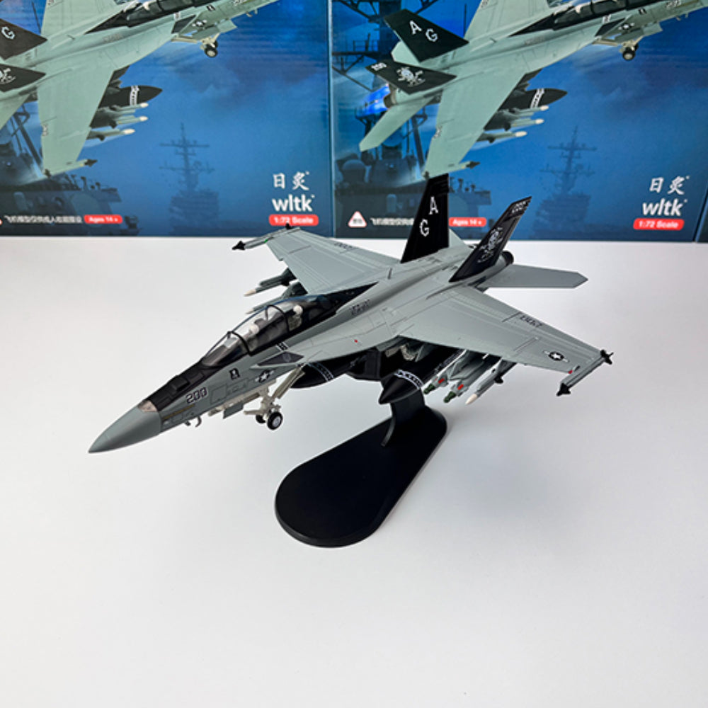 1/72 Scale Boeing F/A-18/F Super Hornet US Navy VFA-103 Jolly Rogers Multirole Fighter Diecast Model Aircraft