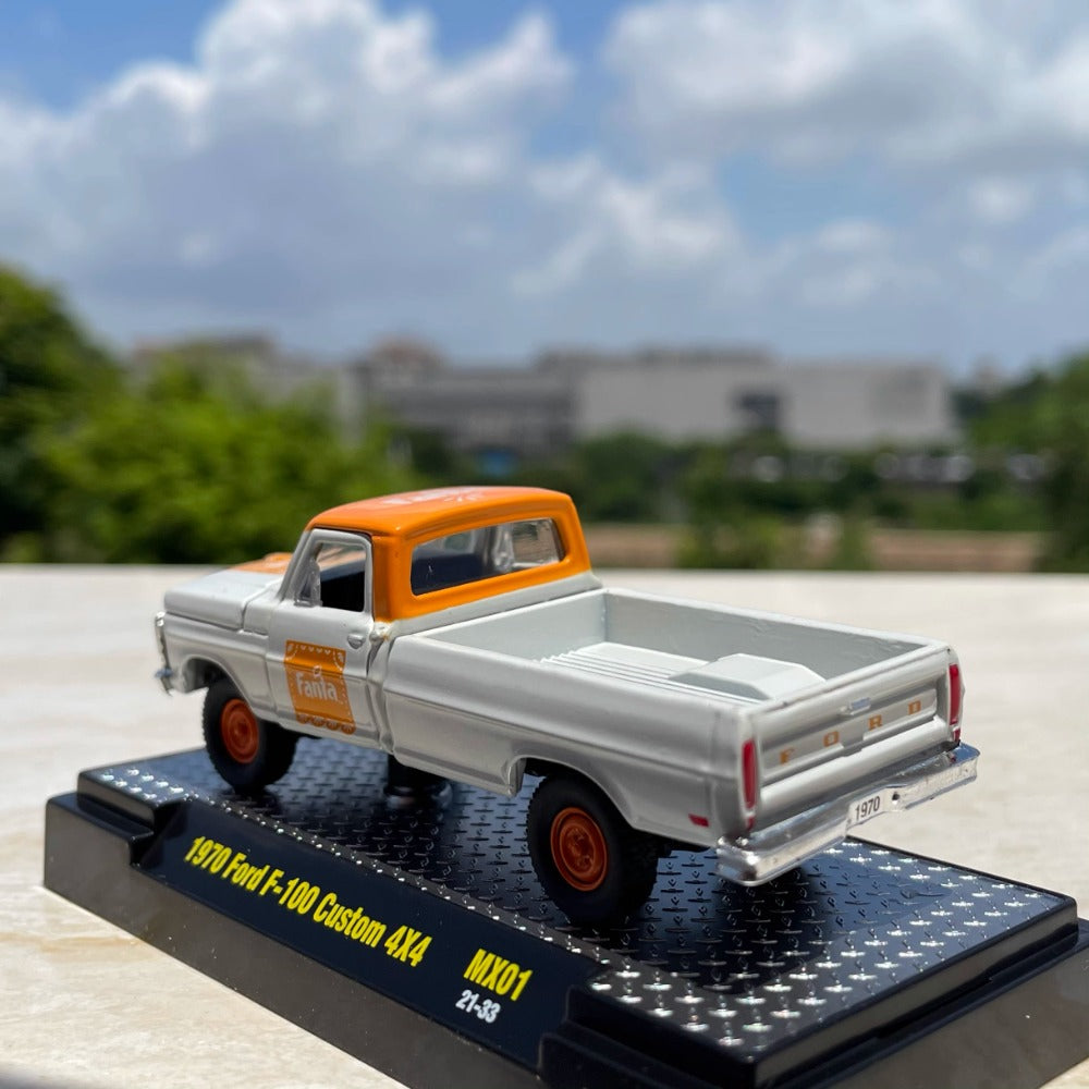 1/64 Scale 1970 Ford F-100 Pickup Truck Diecast Model