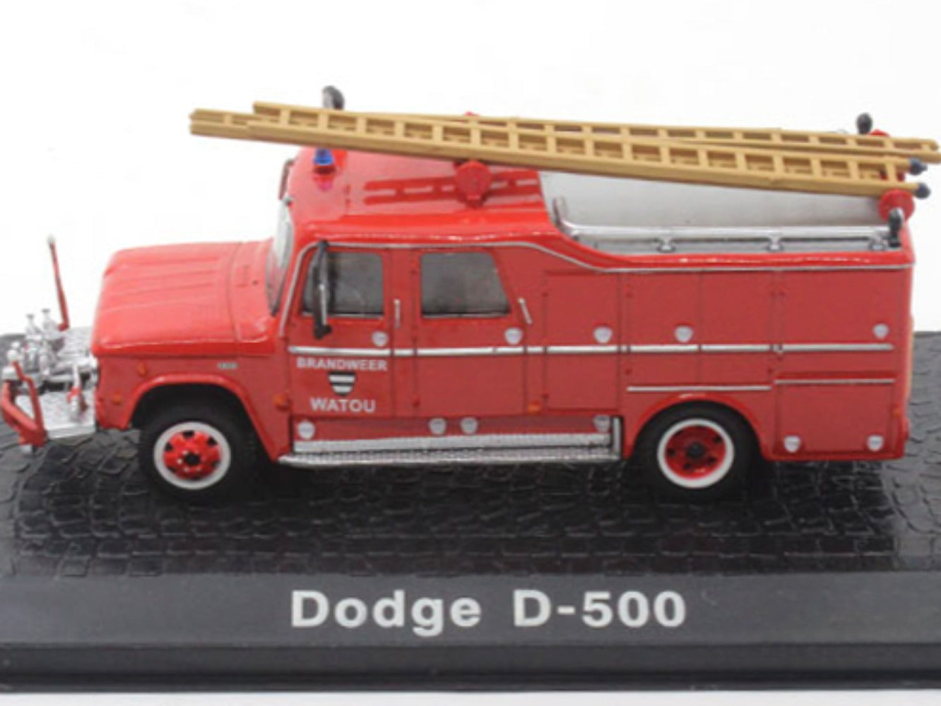 1/72 Scale Dodge D-500 Fire Engine Diecast Model