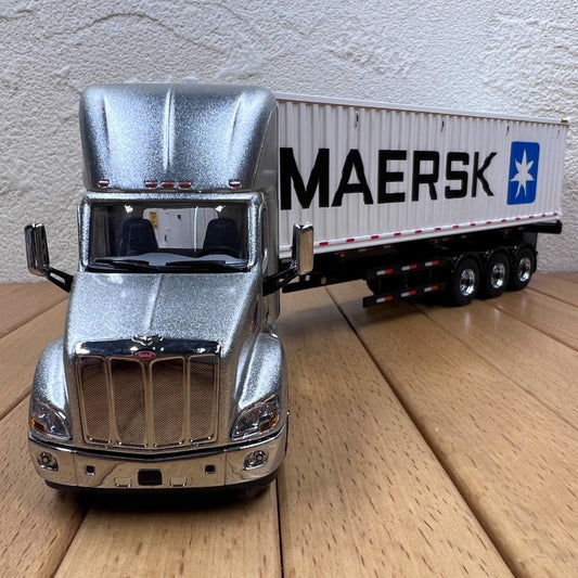 1/50 Scale Peterbilt 579 Day Cab Tractor with Sea Container Truck Diecast Model