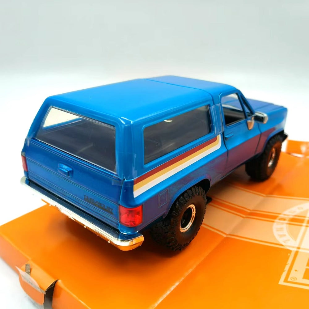 1/24 Scale 1980 Chevrolet K5 Blazer SUV Diecast Model Car