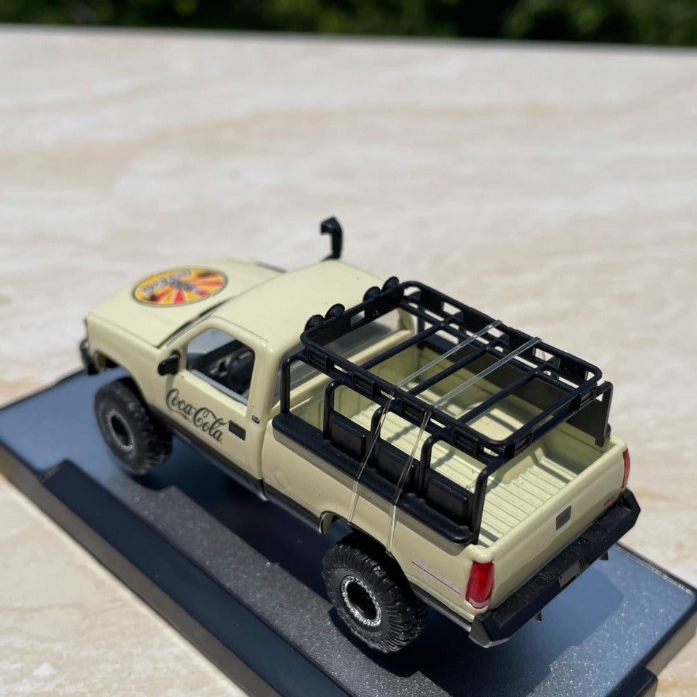 1/64 Scale GMC Sierra 1500 Pickup Truck Diecast Model