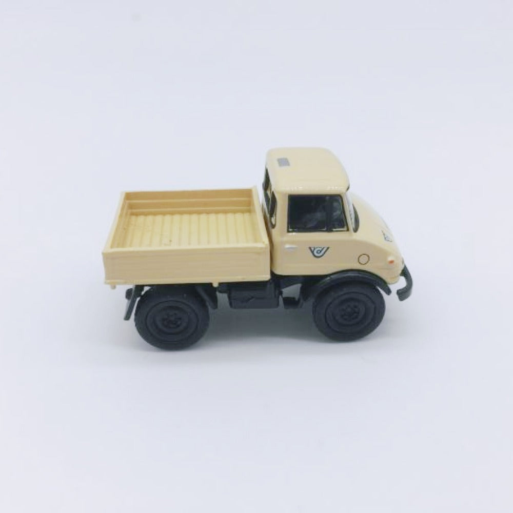 1/87 Scale Mercedes-Benz Pickup Truck Diecast Model Car