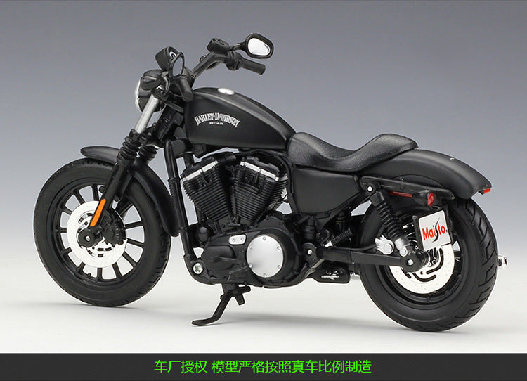 1/12 Scale 2014 Harley-Davidson Sportster Iron 883 Diecast Model Motorcycle