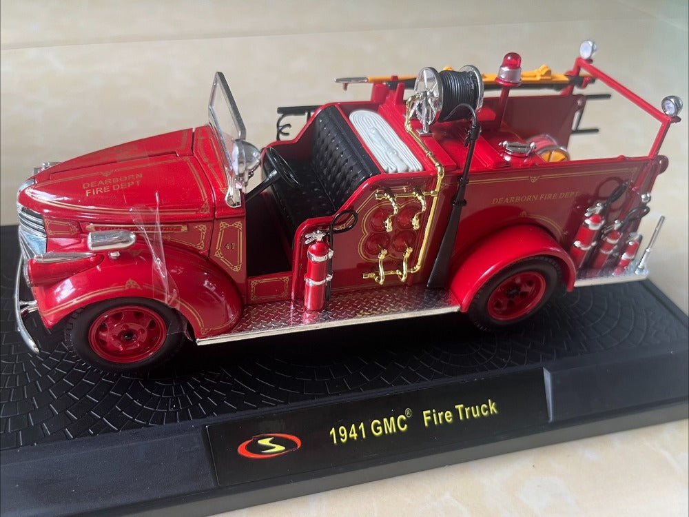 1/32 Scale American LaFrance/Ford Model T/Studebaker/Seagrave/Packard/GMC Vintage Fire Engine Truck Diecast Model