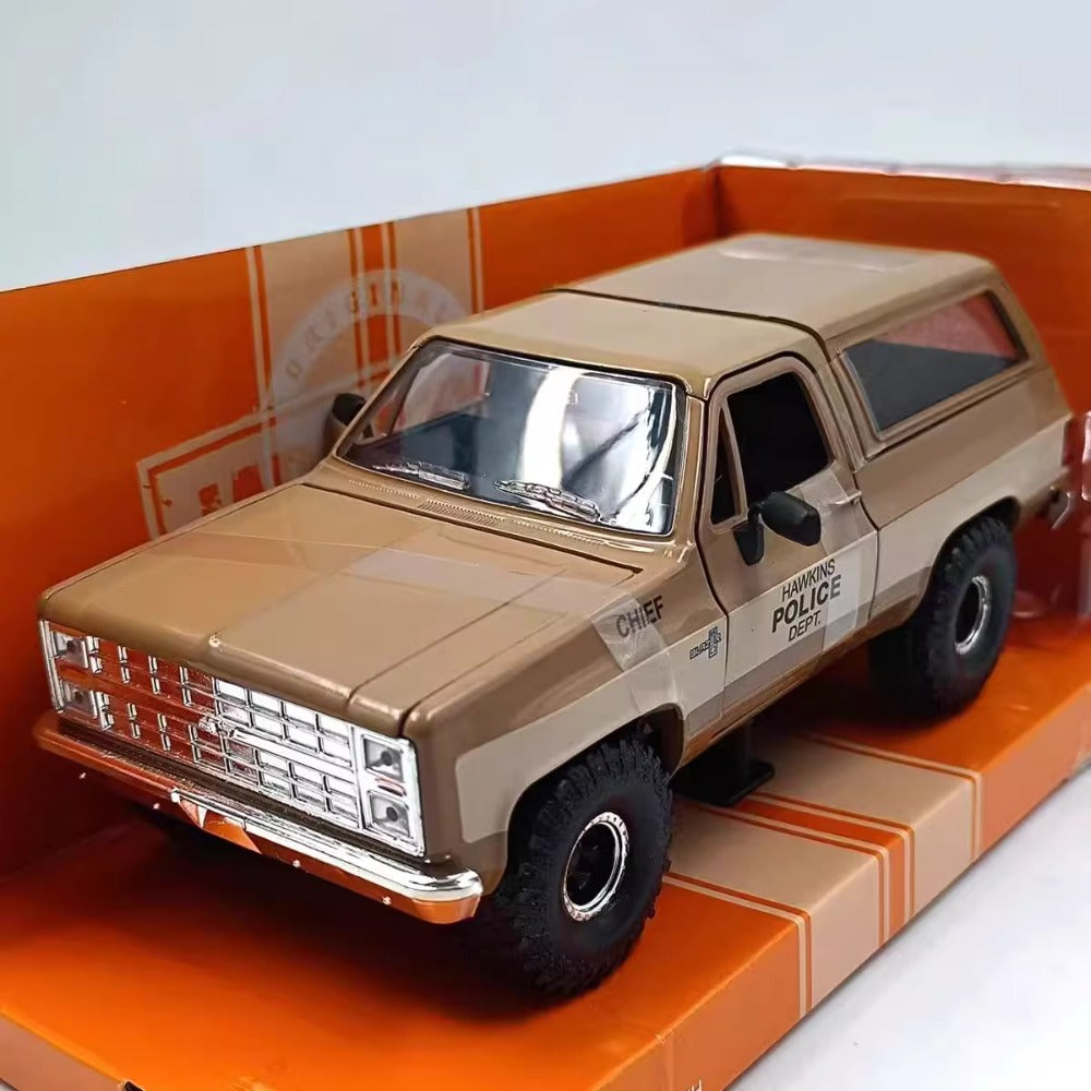 1/24 Scale 1980 Chevrolet K5 Blazer SUV Diecast Model Car