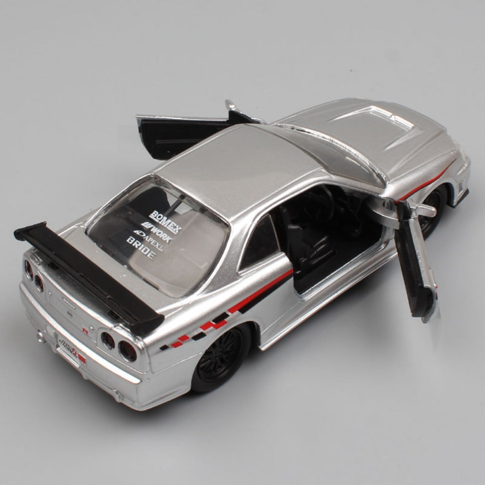 1/32 Scale 2002 Nissan Skyline GT-R Sports Car Diecast Model
