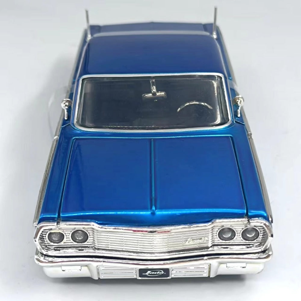 1/24 Scale 1964 Chevrolet Impala Lowrider Diecast Model Car