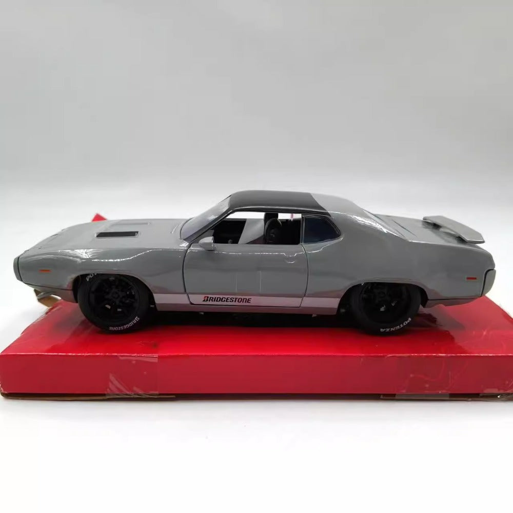 1/24 Scale Dom's Plymouth GTX Diecast Model Car