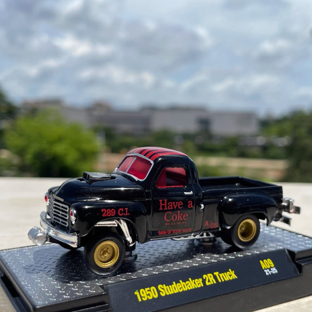 1/64 Scale 1950 Studebaker 2R Truck Diecast Model Car