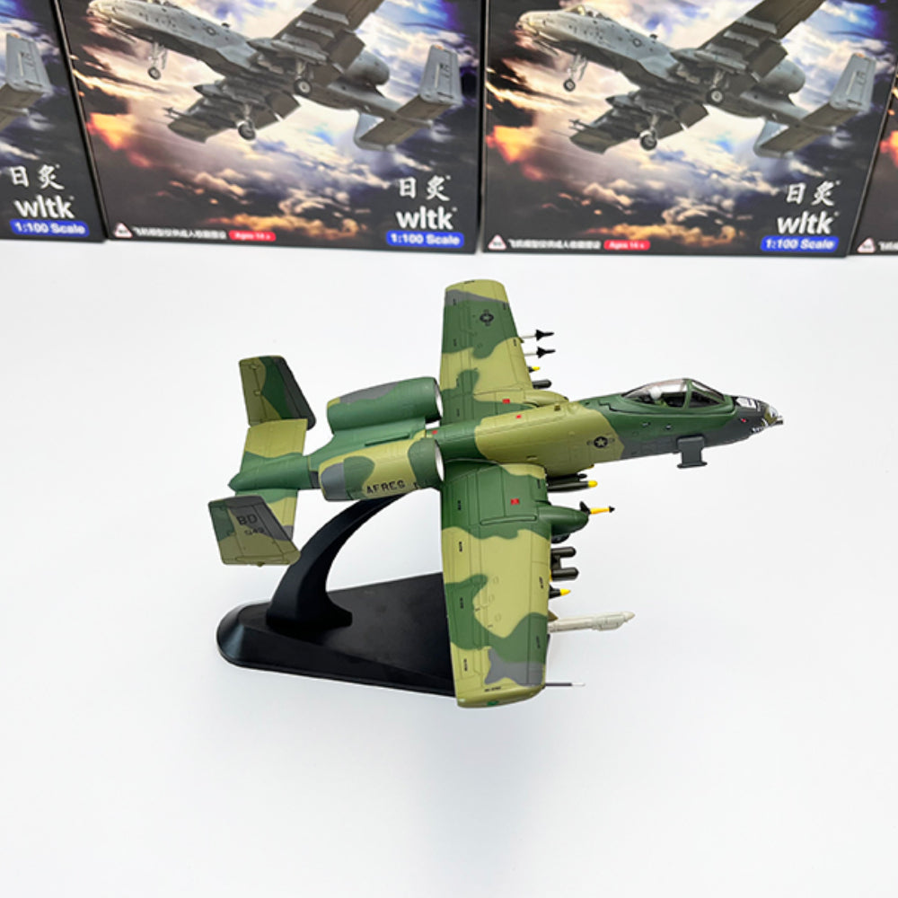 1/100 Scale Fairchild Republic A-10A Thunderbolt II Warthog Subsonic Attack Aircraft Diecast Model