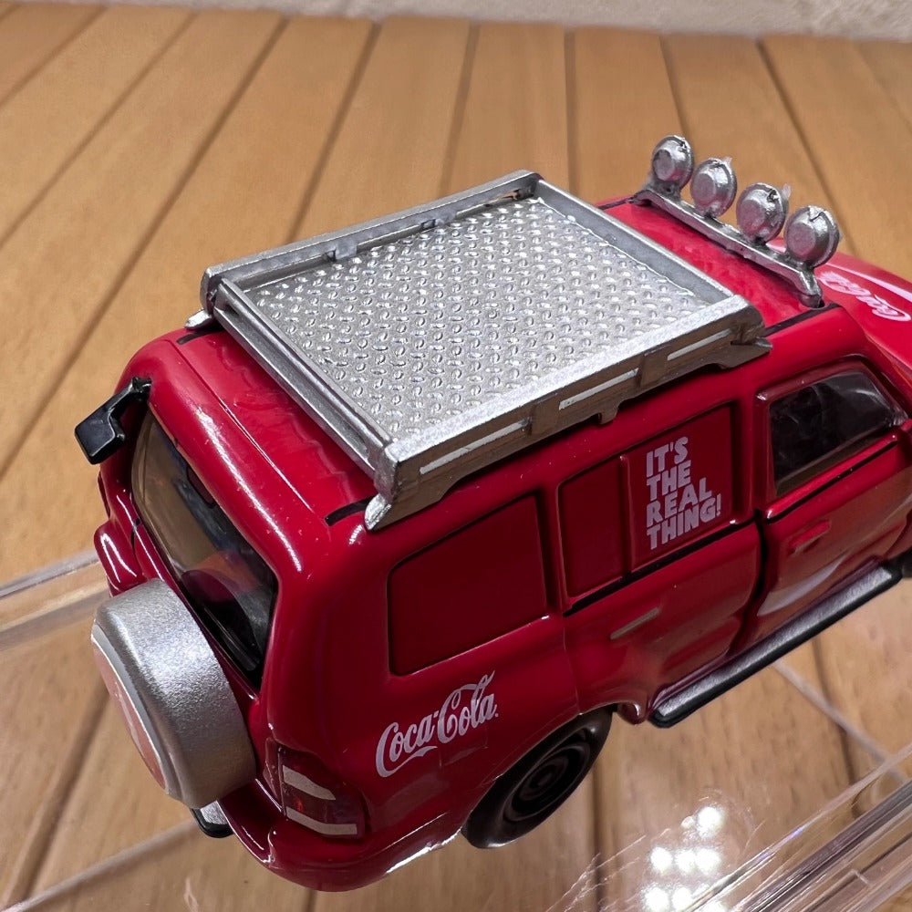 1/64 Scale 2004 Mitsubishi Pajero SUV Coke Diecast Model Car