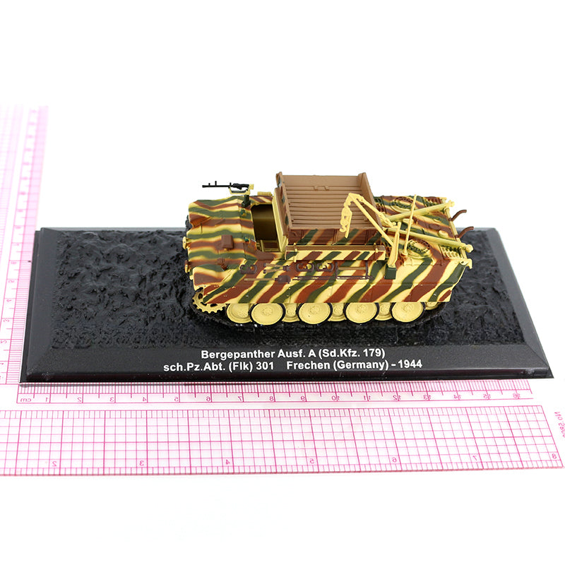 1/72 Scale 1944 Bergepanther Sd.Kfz. 179 WWII German Armoured Recovery Vehicle Diecast Model