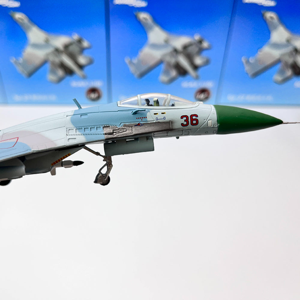 1/100 Scale Sukhoi Su-27 Flanker Soviet Fighter Aircraft Diecast Model