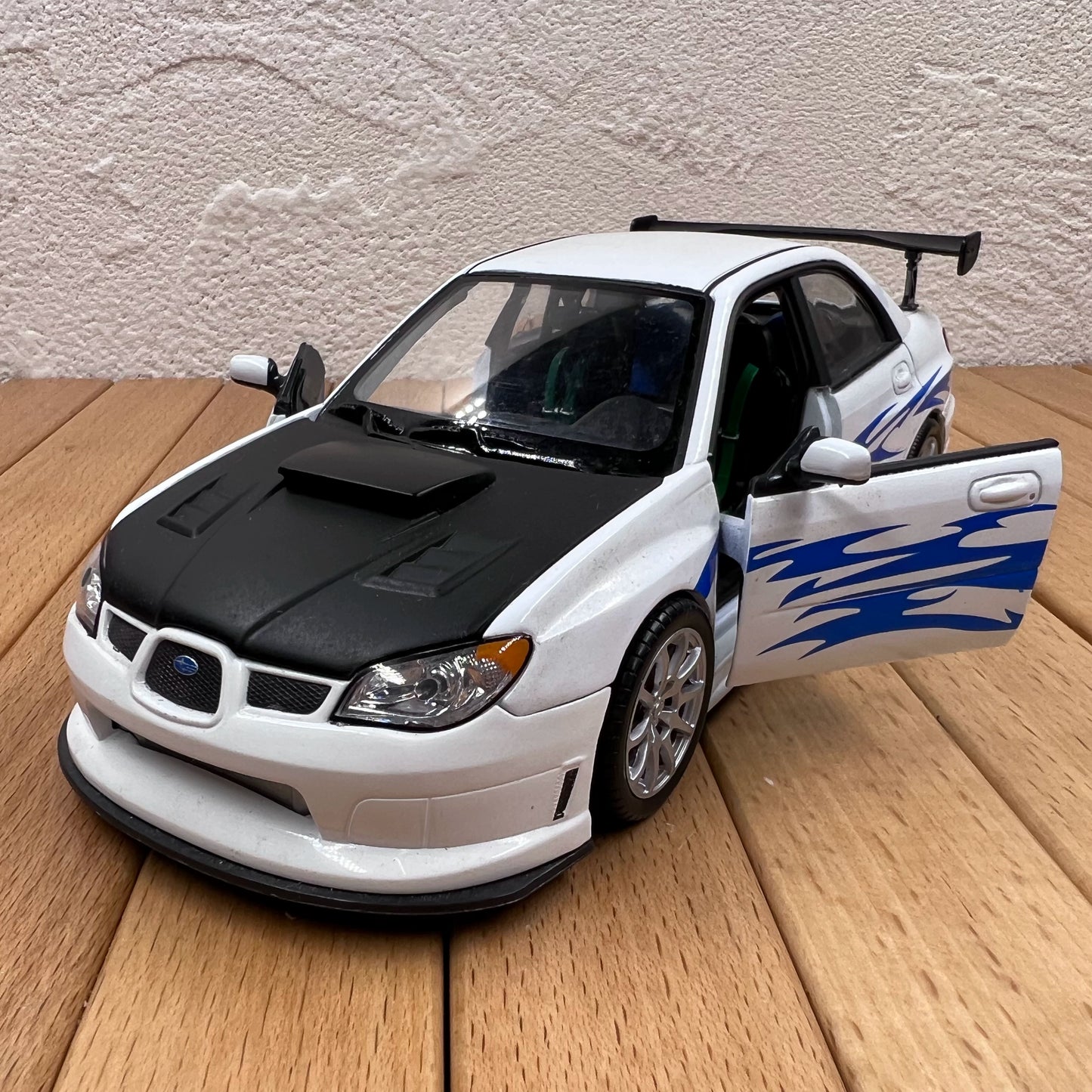 1/24 Scale Subaru Impreza Diecast Model Car