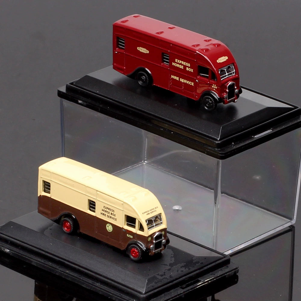 1/148 Scale Albion Horsebox Diecast Model