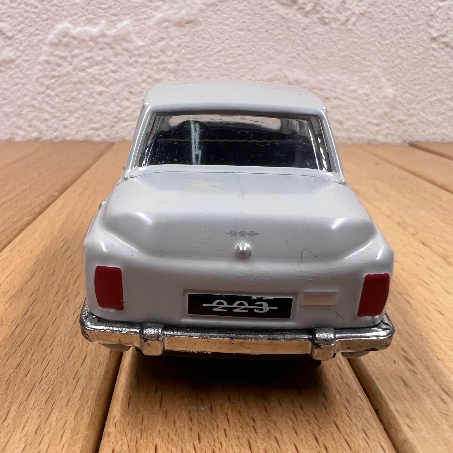 1/43 Scale 1946 FSO Warszawa 223 Diecast Model Car