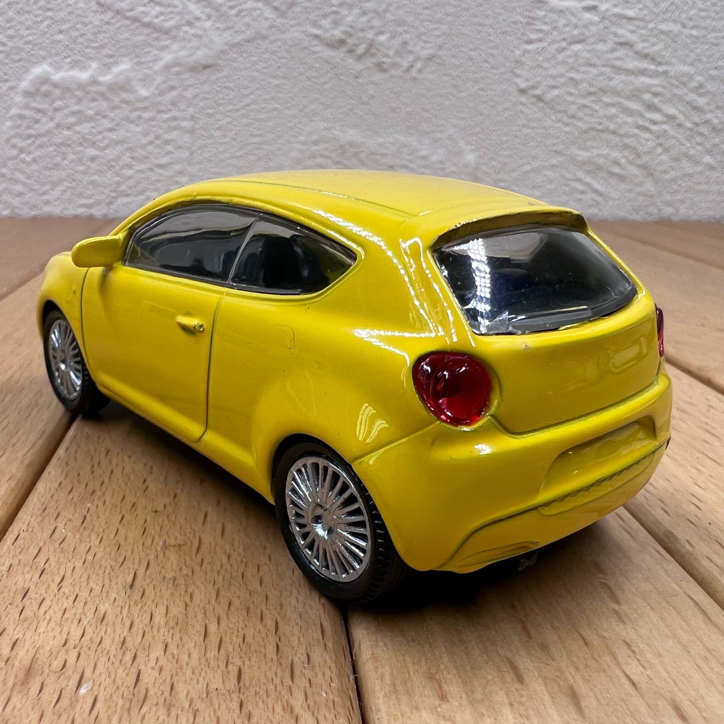 1/43 Scale Alfa Romeo MiTo Diecast Model Car