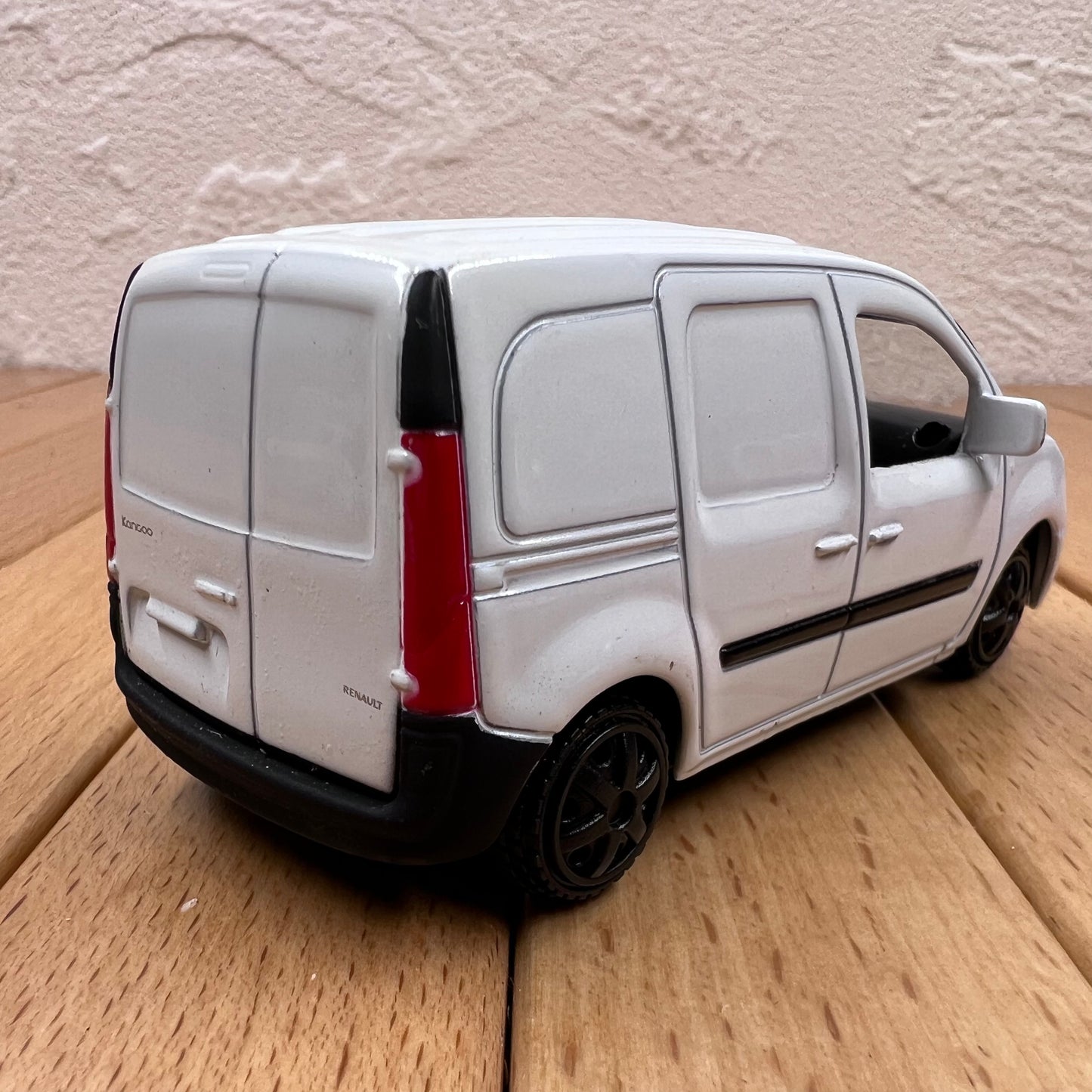 1/43 Scale Renault Kangoo Light Commercial Vehicle Diecast Model Car