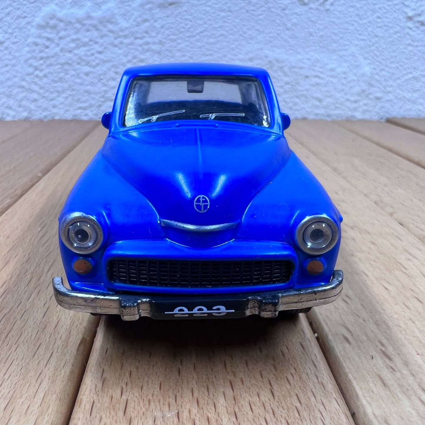 1/43 Scale 1946 FSO Warszawa 223 Diecast Model Car